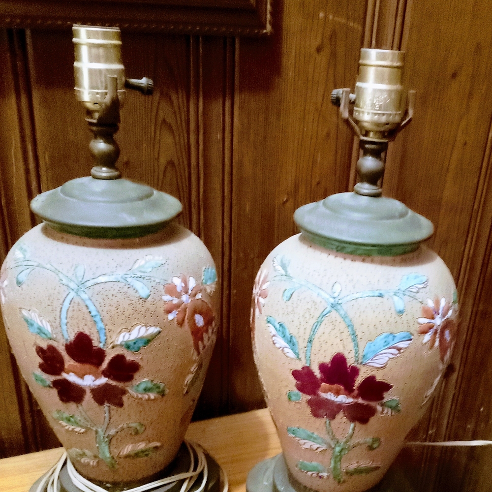 Vintage Antique Floral Ceramic Mud Table Lamp Set - Multicolor Enameled
